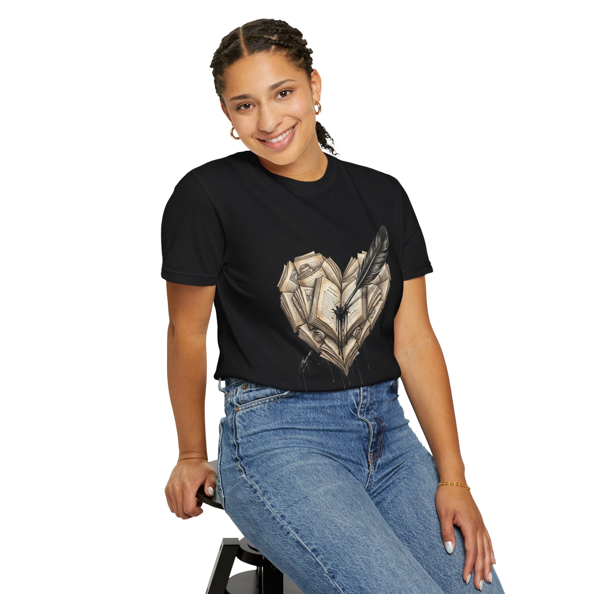 Bibliophile at Heart book graphic T-Shirt | Reader Shirt, Book Lover Tee