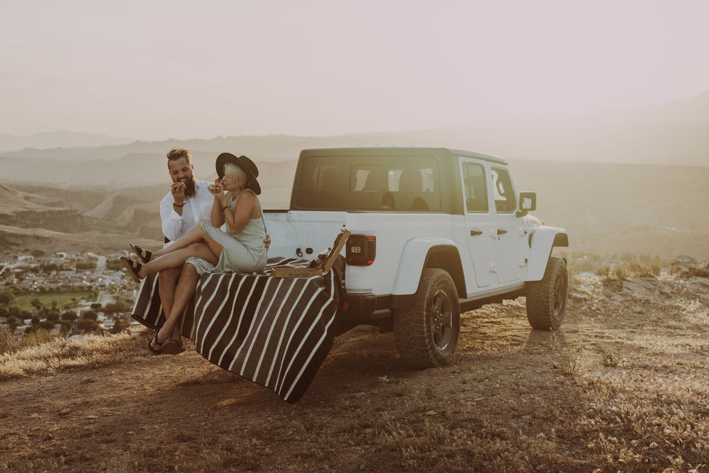 Caminante Blanket - Greyscale - Addy Avenue