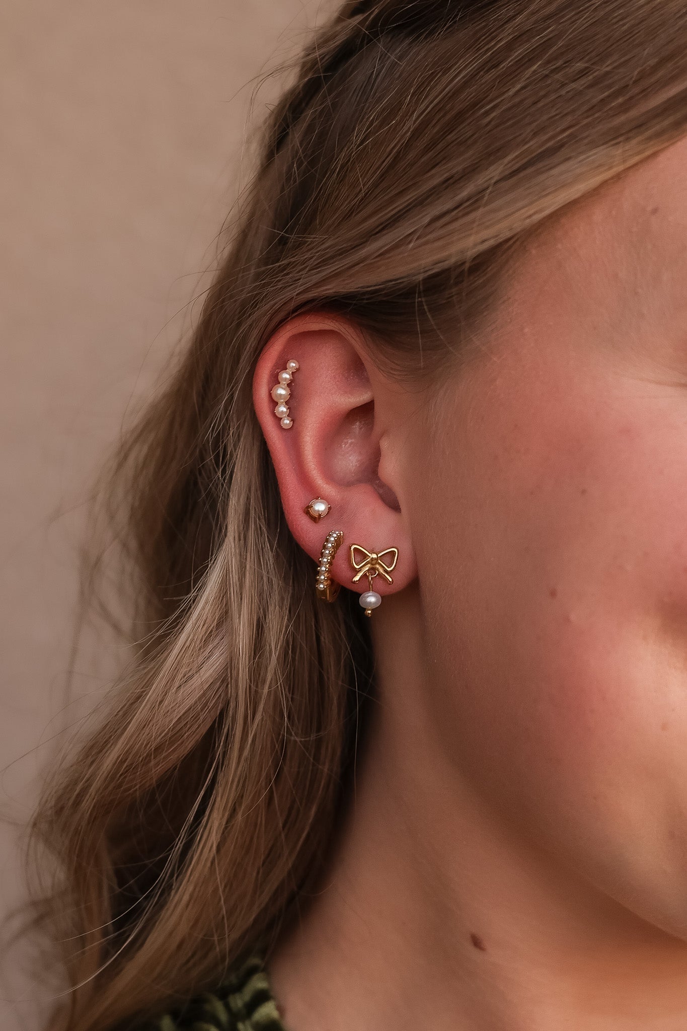 Hepburn Flat Back Stud (Single) - Addy Avenue