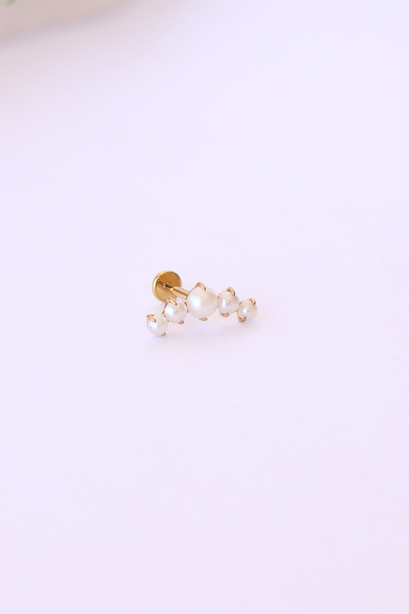 Hepburn Flat Back Stud (Single) - Addy Avenue