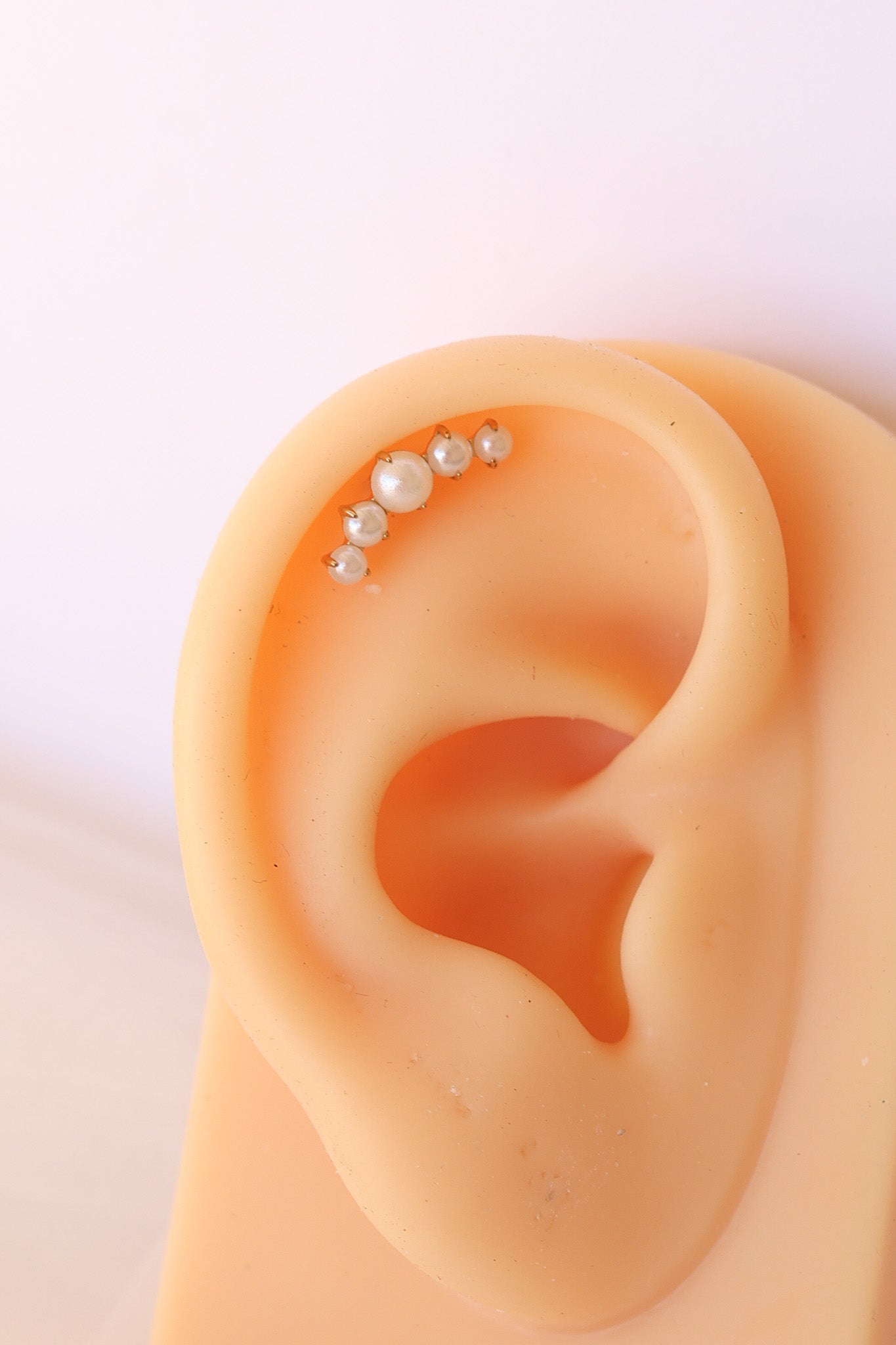 Hepburn Flat Back Stud (Single) - Addy Avenue