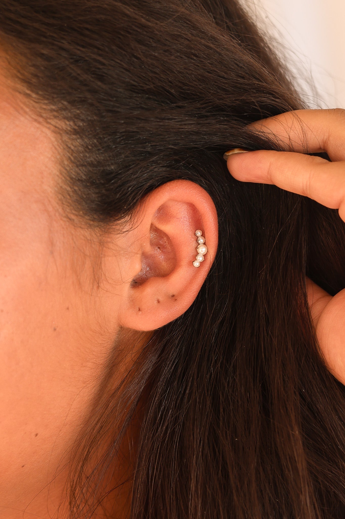 Hepburn Flat Back Stud (Single) - Addy Avenue