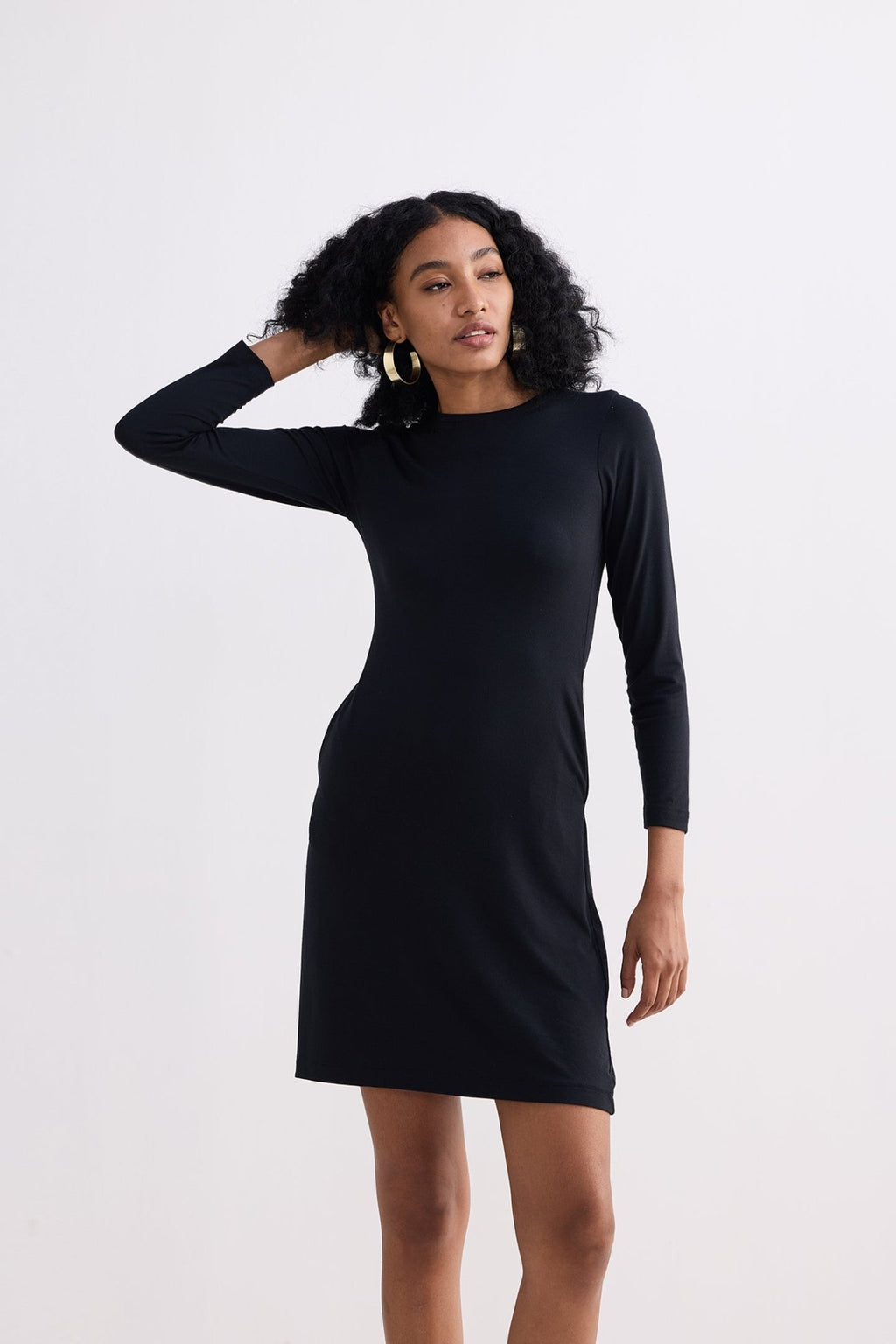 Long Sleeves Fitted Short Dress in Black - Addy Avenue