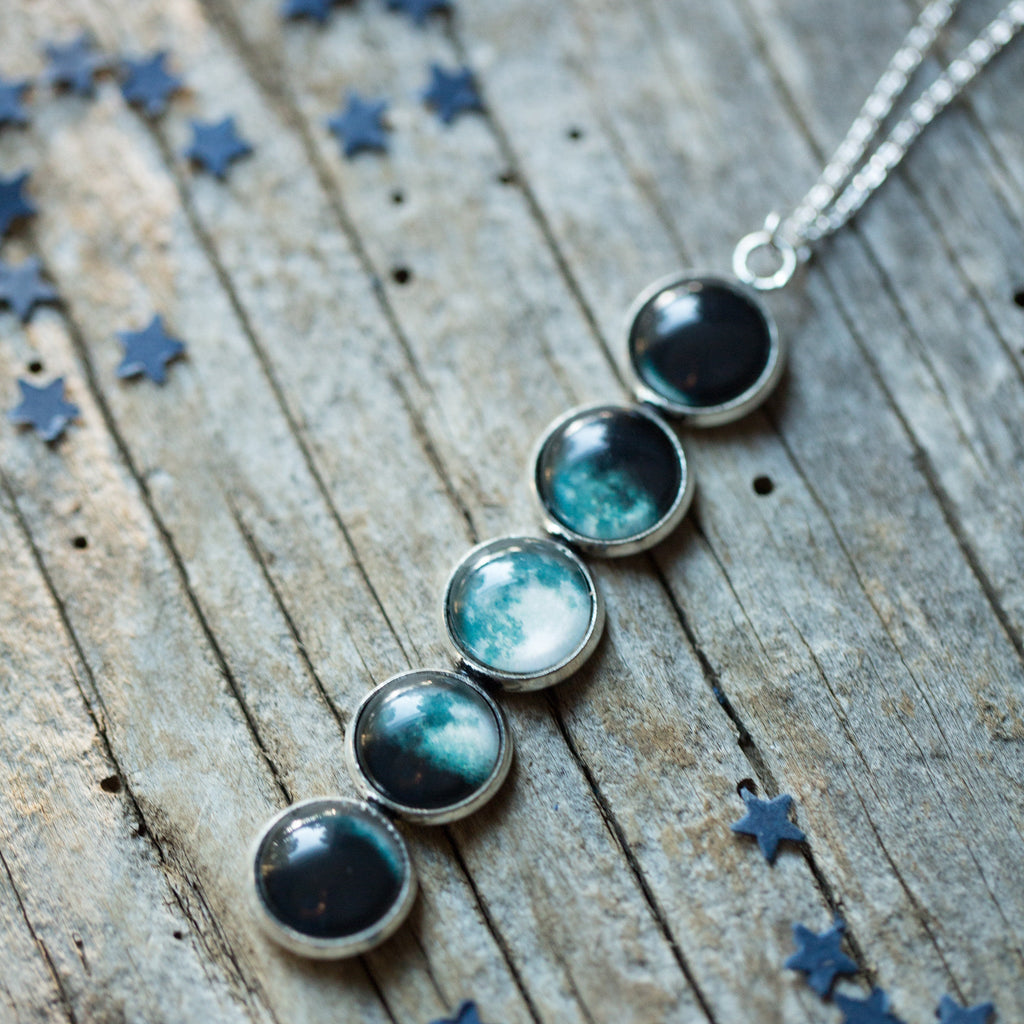 Moon Phase Pendant Necklace - Addy Avenue