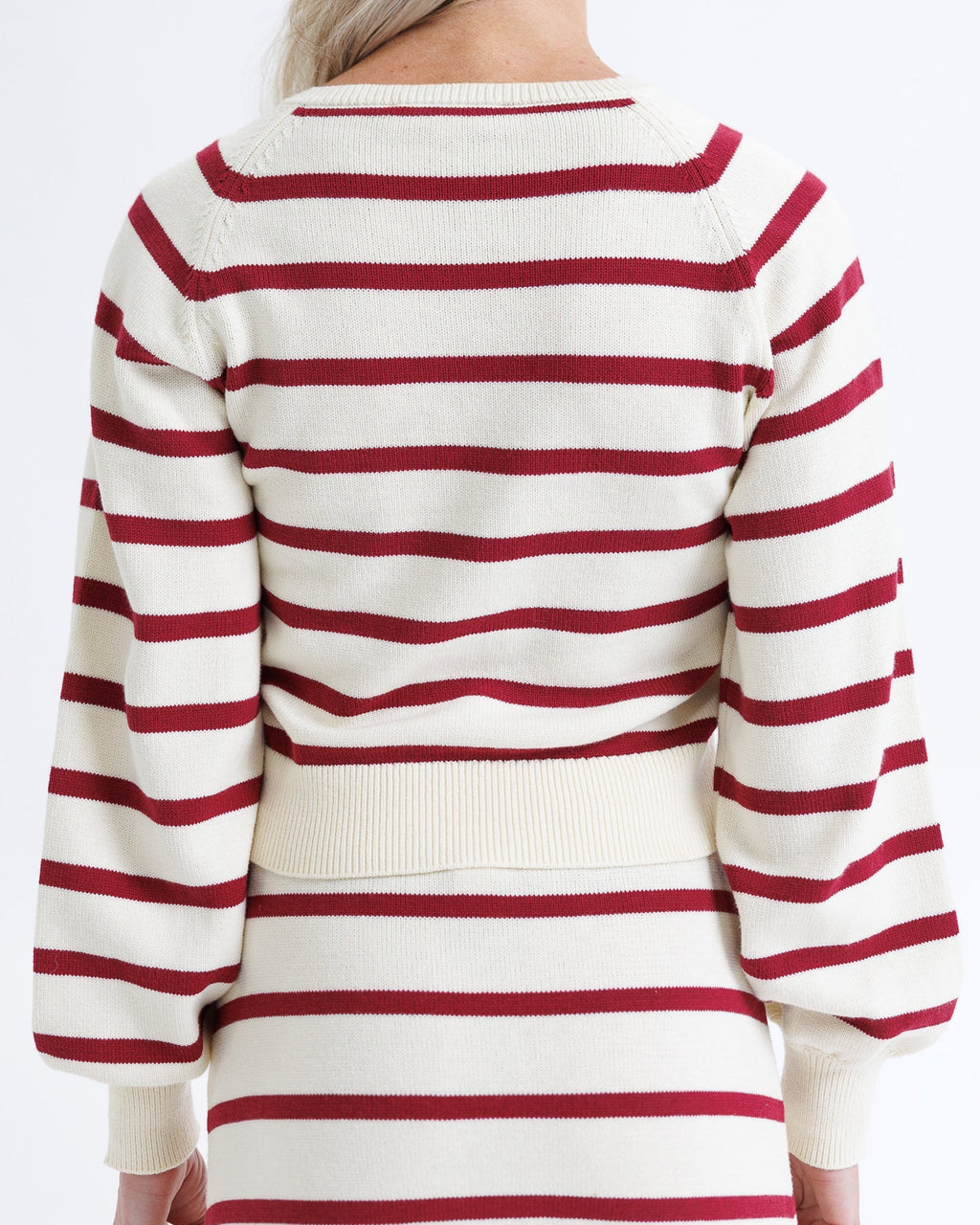 Paris Pullover Sweater: Cozy & Chic Knitwear for Fall & Winter - Addy Avenue