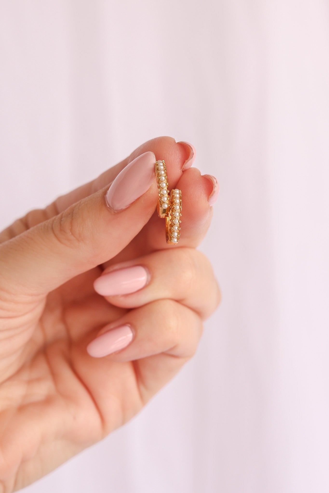 Pearl Mini Hoop (Single Hoop) - Addy Avenue