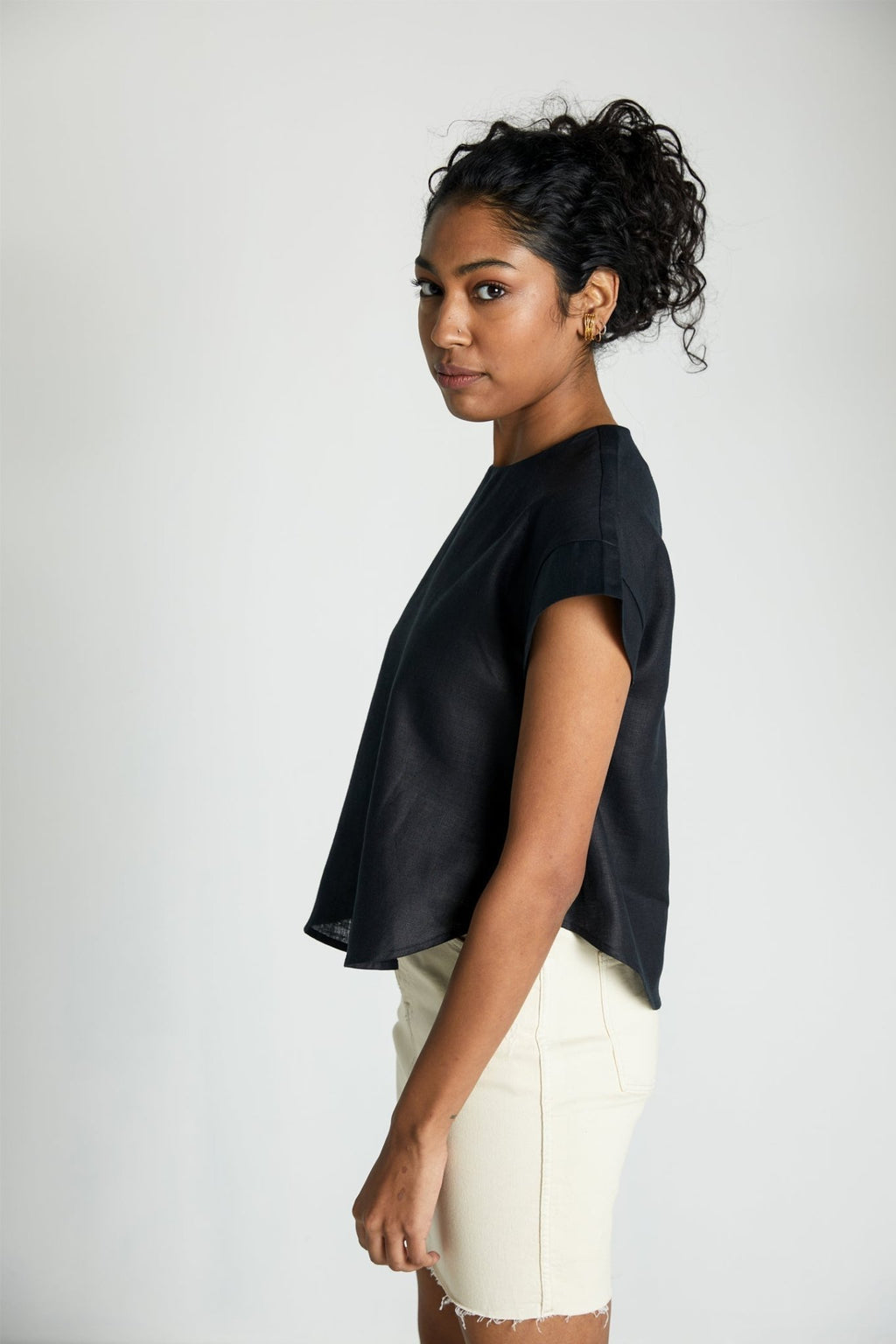 Sandcastle Saturdays Top in Black - Addy Avenue