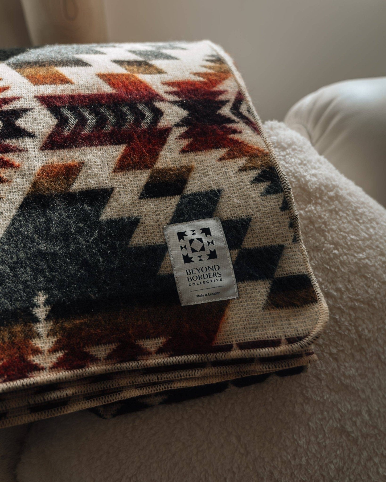 Secoya Blanket - Campfire Ash - Addy Avenue