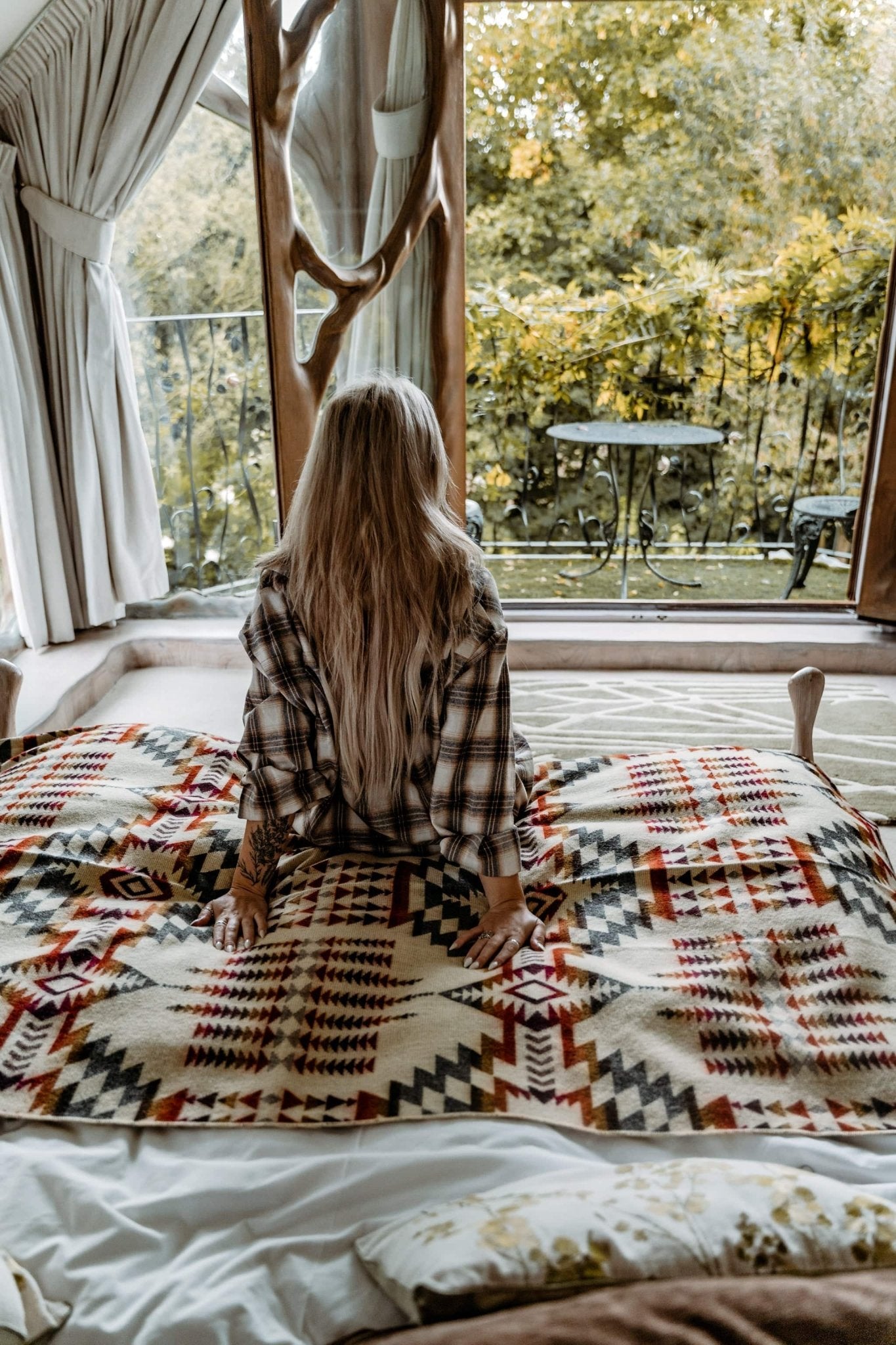 Secoya Blanket - Campfire Ash - Addy Avenue