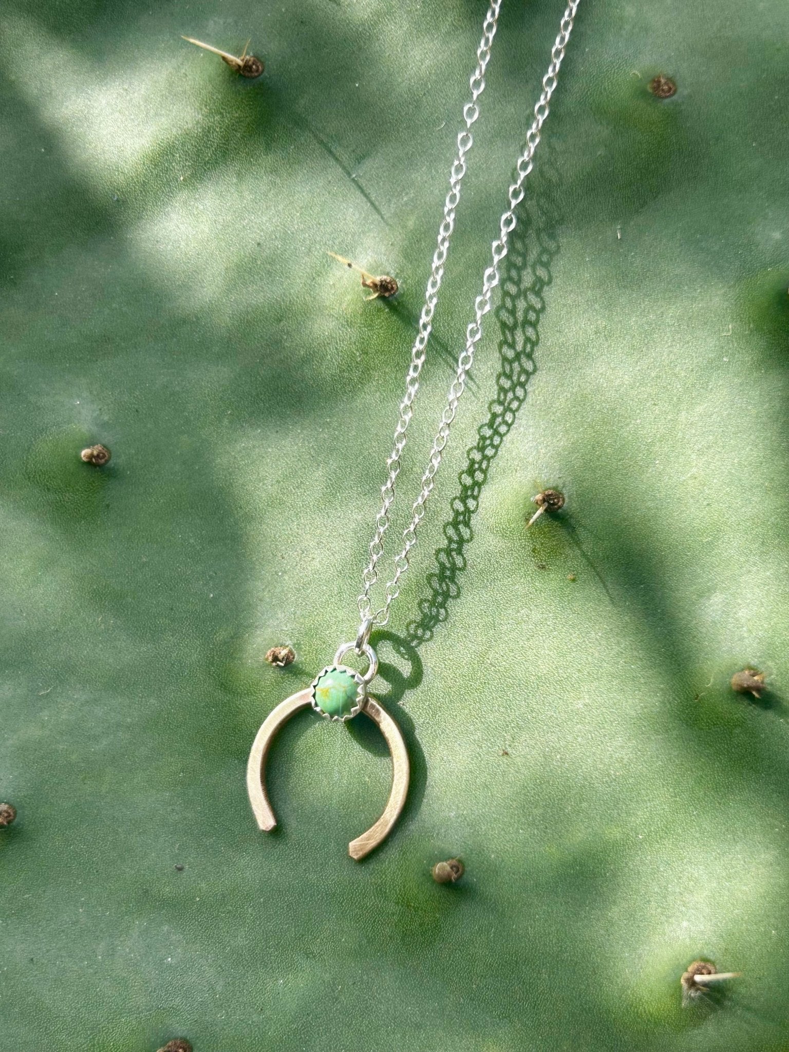 Share Luck - Lucky Horseshoe Charm Necklace - Turquoise - Addy Avenue