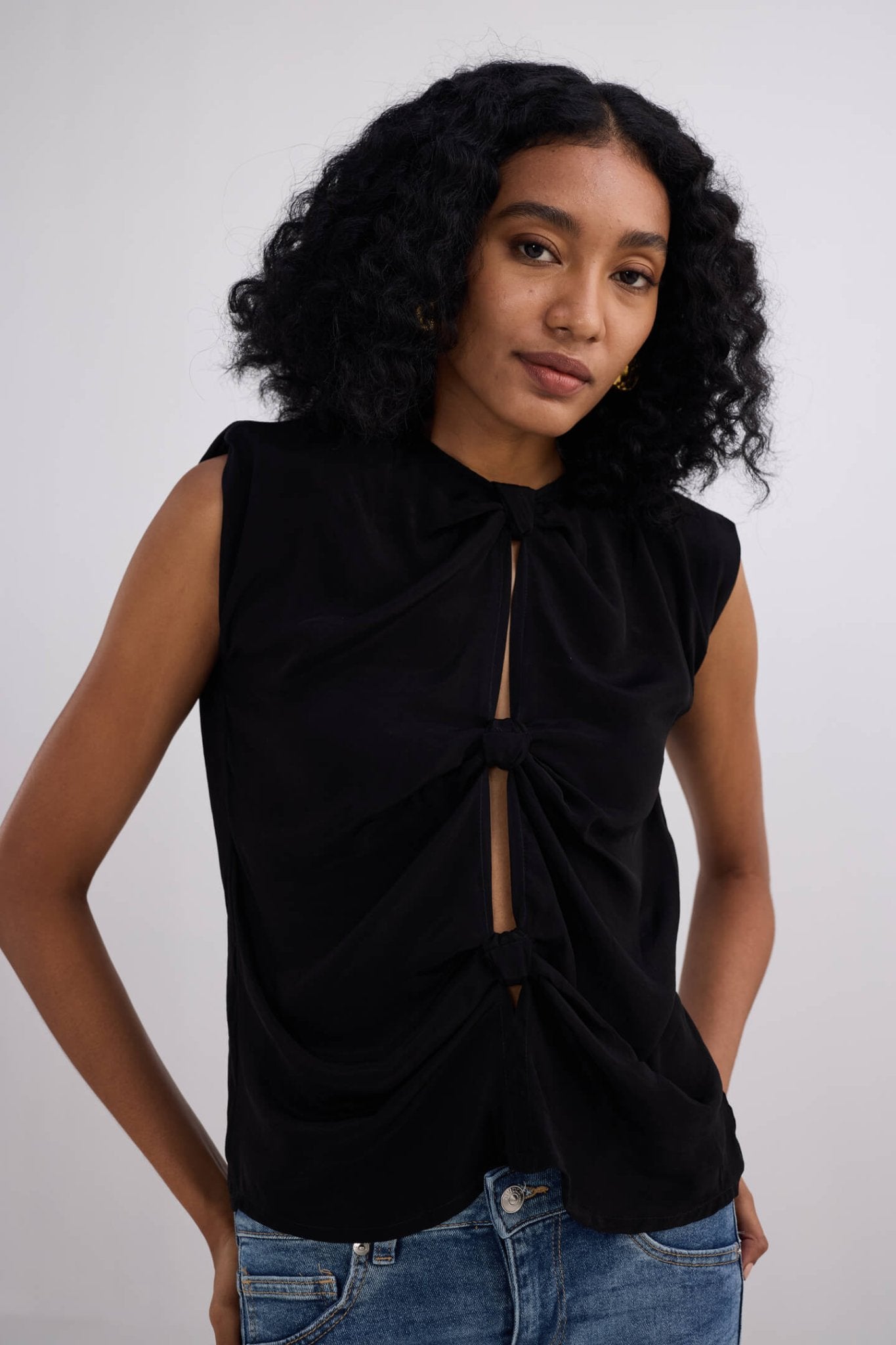 The Knot - so - Basic Top in Black - Addy Avenue
